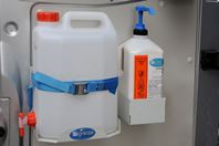 01_A hand-wash kit 